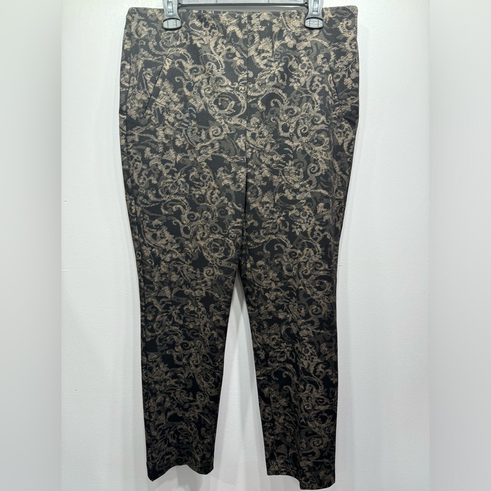 Chico’s Black & Tan Metallic Fabulously Slimming Ankle Ponte Pants Sz 1.5/Medium - Picture 3 of 9